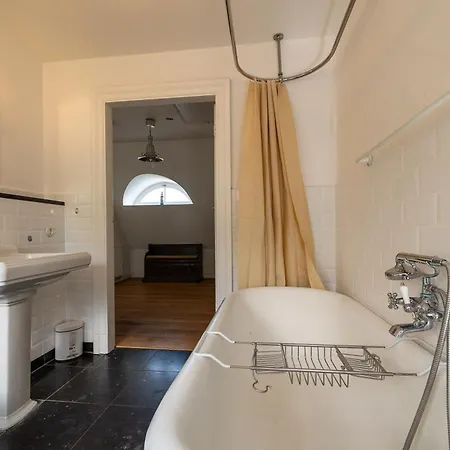 Haushaelfte Udars Holiday home Trent