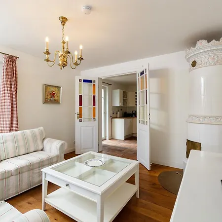 Haushaelfte Udars Holiday home *